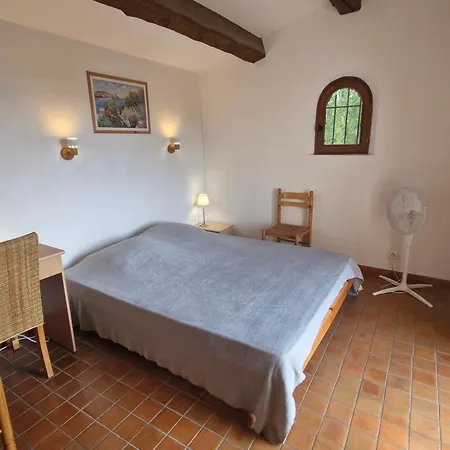 Mazet 75m² Avec Piscine, Jardin, Wifi A 400m De La - - Fr-1-780-15 * סן-מקסים