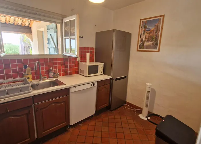 Ferienhaus Mazet 3/4 Pieces Avec Piscine Et Wifi A 400m De La - - Fr-1-780-15 *