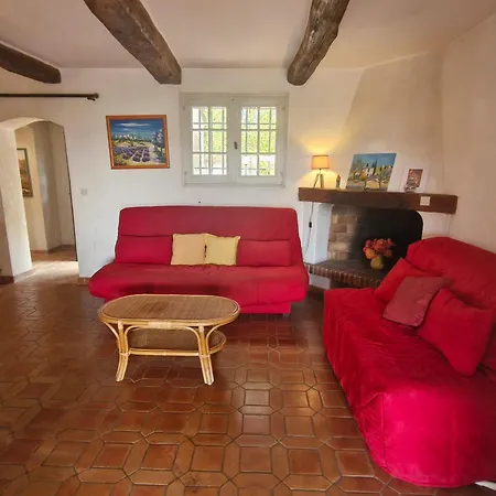 Hébergement de vacances Mazet 75m² Avec Piscine, Jardin, Wifi à 400m De La - - Fr-1-780-15 Sainte-Maxime
