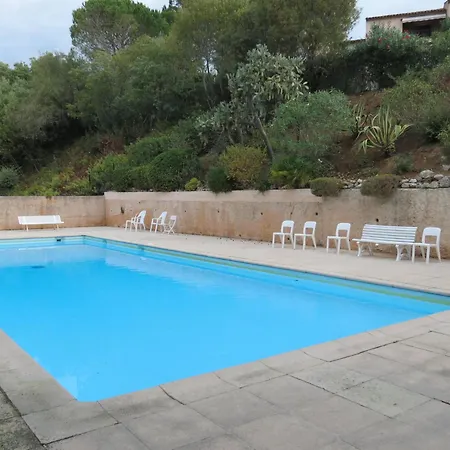 Mazet 75m² Avec Piscine, Jardin, Wifi à 400m De La - - Fr-1-780-15 Sainte-Maxime