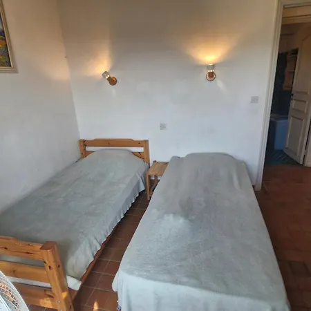 Mazet 3/4 Pieces Avec Piscine Et Wifi A 400m De La - - Fr-1-780-15